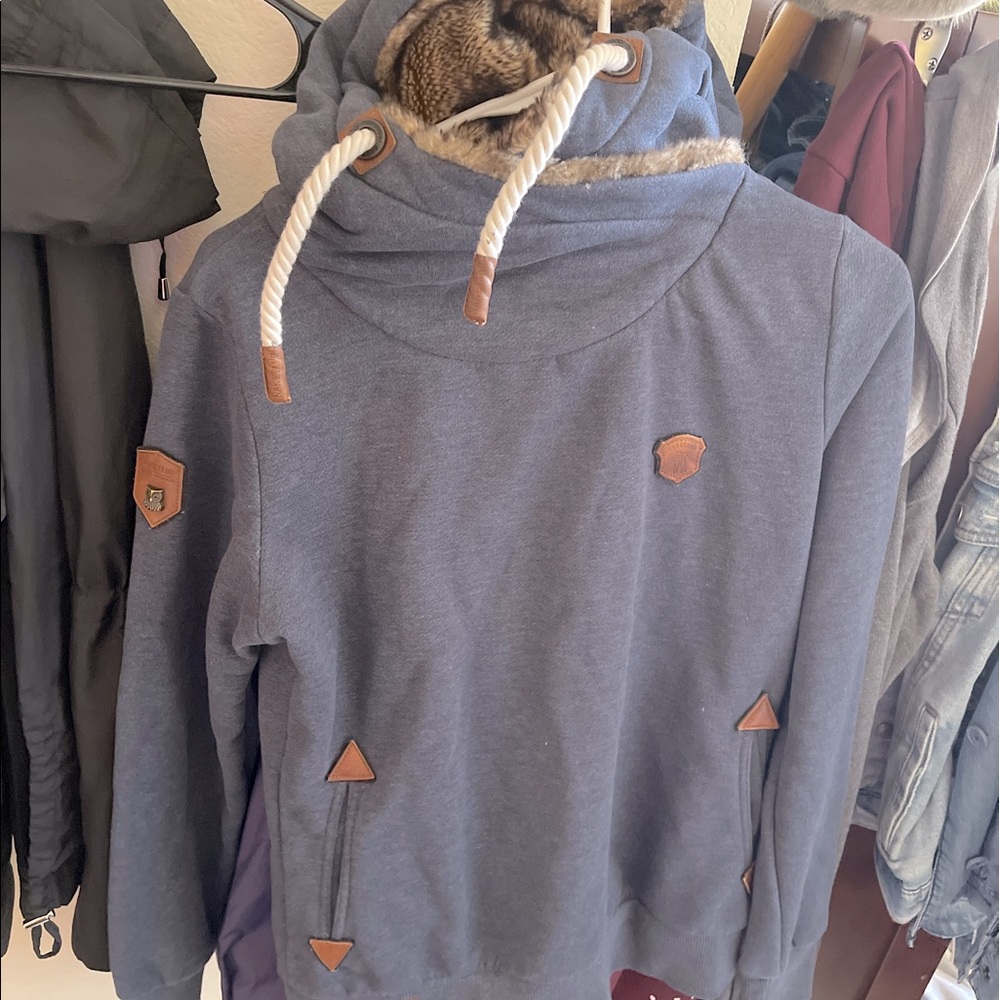 Medium new no tag